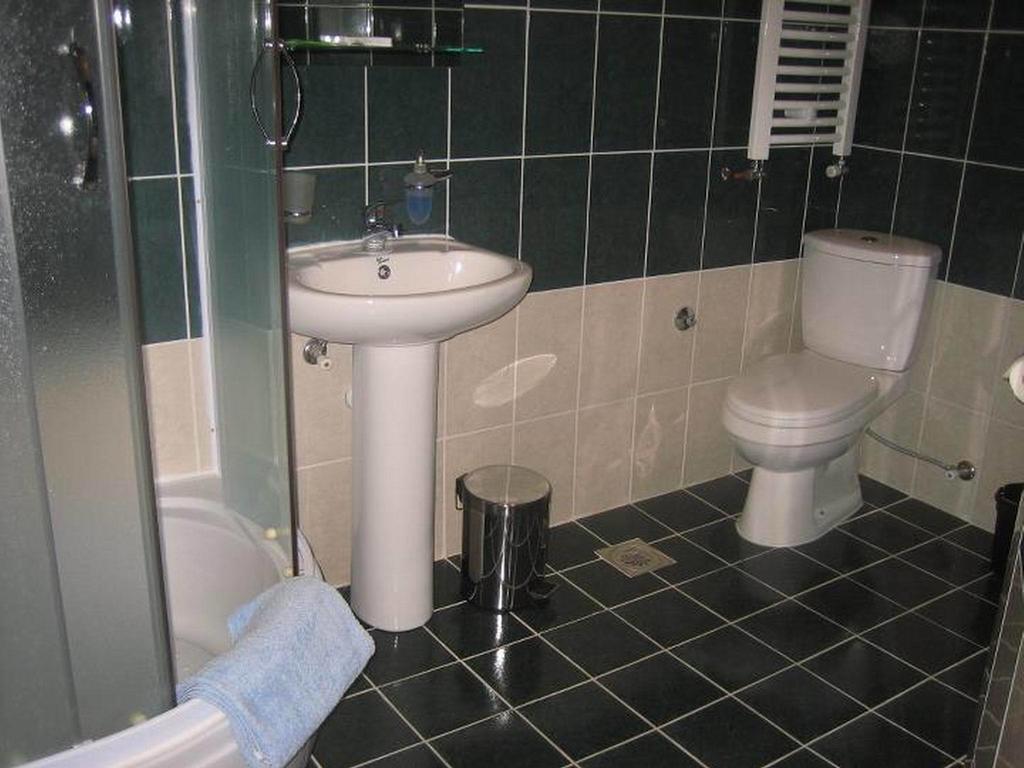 Hotel Bazeni Baikal Topola Habitación foto